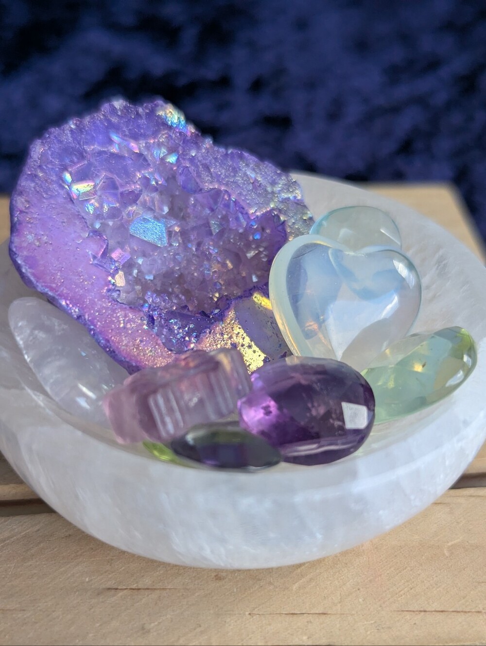 Lavender Aura Geode ☮️ Opalite Amethyst Aquamarine Fluorite Quartz Crystal Bowl - Picture 6 of 16